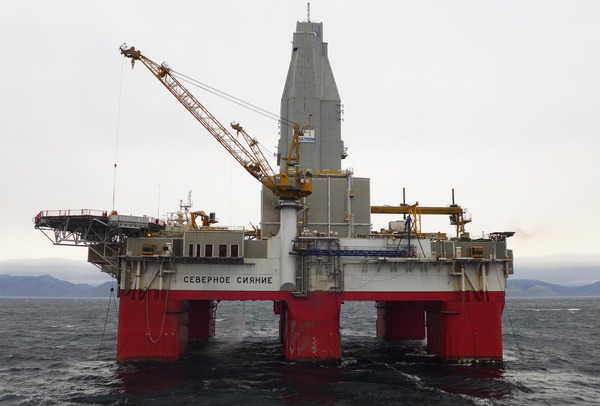 «Газпром флот» готов к бурению скважин на шельфе Охотского моря