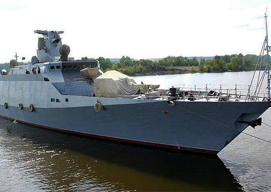 В порт Новороссийск прибыл малый ракетный корабль «Серпухов» (фото)