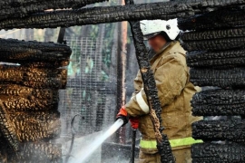 Пожарным Адыгеи ликвидировать возгорание помогают коллеги из Краснодара