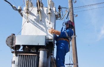 Энергетики улучшили качество электроснабжения в Павловском районе