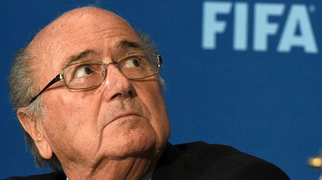 Пресса: Президент ФИФА Йозеф Блаттер подозревается в незаконном переводе 100 млн. долл.