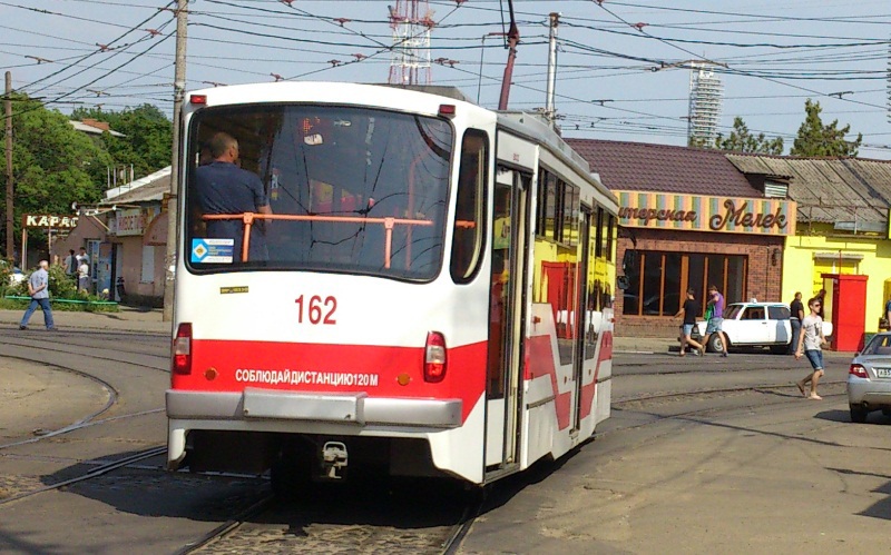 В Краснодаре в ночь с 8 на 9 декабря изменится схема движения 4 трамвайных маршрутов