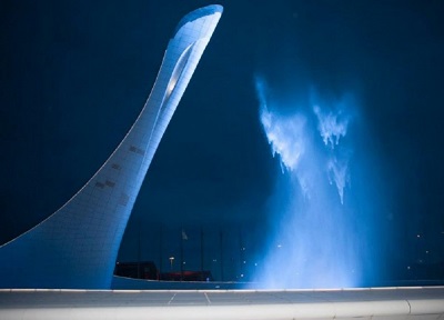 Из-за обильного снега в Сочи остановлен «Олимпийский фонтан»/ФОТО/