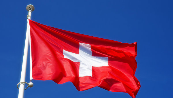 Власти Швейцарии готовы платить гражданам более €2000 в месяц независимо от того, работают ли они