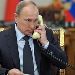 Владимир Путин и Барак Обама провели телефонный разговор