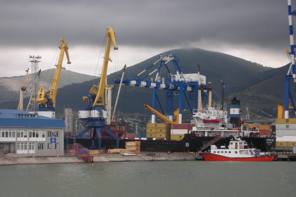 В Новороссийском порту на суда Novorossiysk и Sevastopol наложен арест