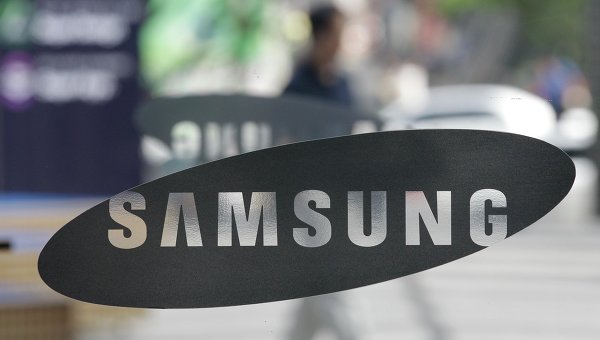 Предзаказ на новые модели S7 и S7 Edge стартовал в компании Samsung