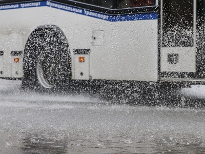 В Краснодаре обычный дождь затопил улицы и подземные переходы
