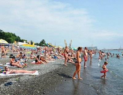 Пляжи Черного моря загружены более чем на 100%, Азовского - менее чем на половину