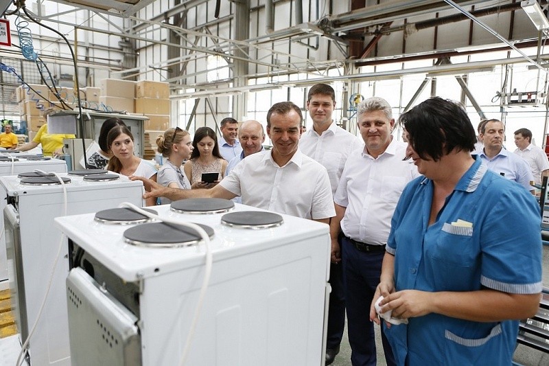 Завод газовой аппаратуры в ст. Каневской Краснодарского края в 2015 г. реализовал более 204 тыс плит.