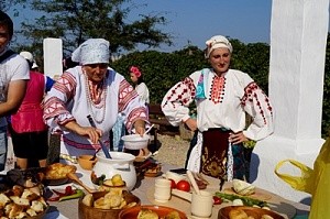 В «Атамани» казачий фестиваль года стартует у памятника первым казакам