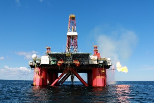 Новое месторождение с мощным притоком газа открыл Газпром в Охотском море