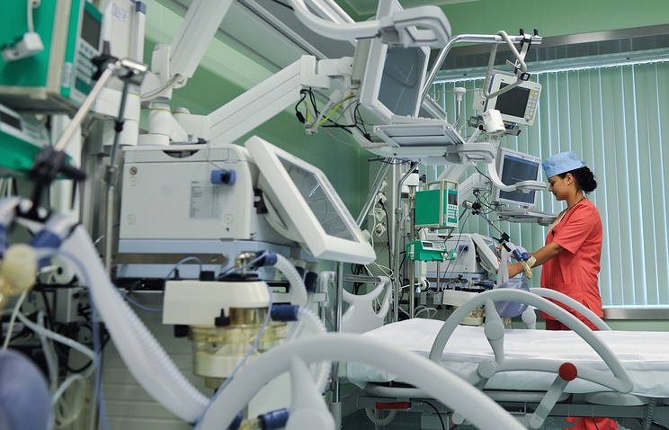 Более 500 тыс руб составляла зарплата главного бухгалтера больницы Крыма.