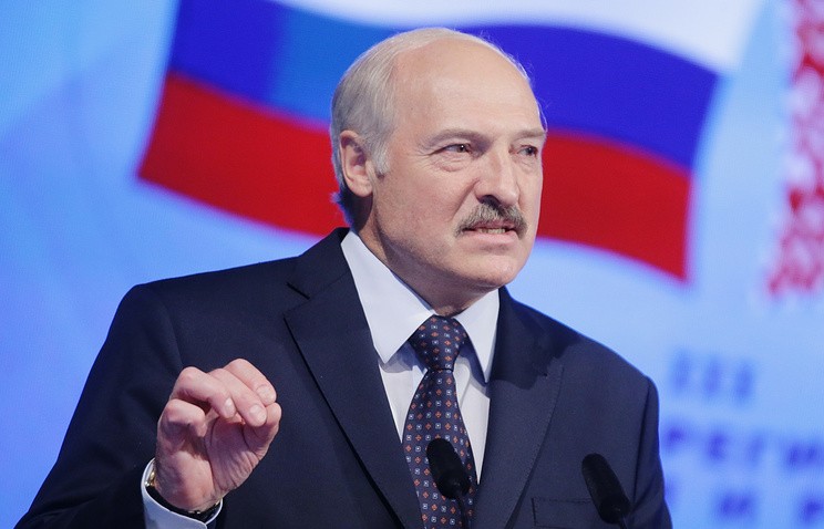 Лукашенко заявил об урегулировании нефтегазового спора с РФ