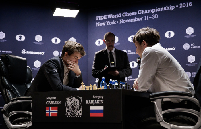 Карлсен сохранил титул чемпиона мира по шахматам