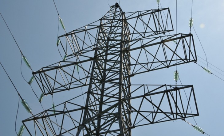 Из-за непогоды на Кубани без электроснабжения остаются порядка 22 тысяч жителей