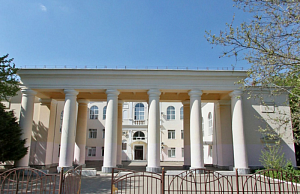 Возникший пожар в школе-интернате им В.Захарченко потушили за полчаса.