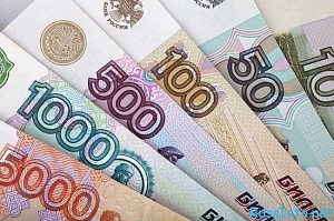В России могут ограничить дорогие покупки за наличные деньги