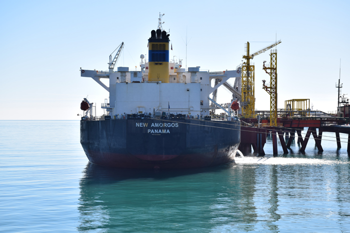 Первый танкер с кашаганской нефтью загружен в порту Новороссийск ФОТО