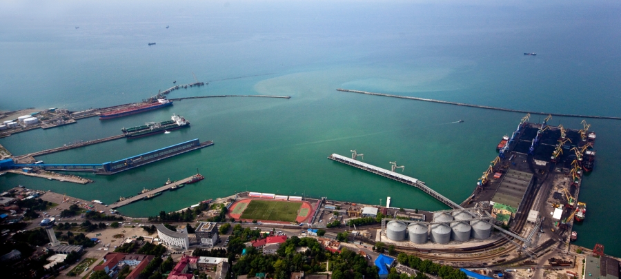 Более 260 млн руб инвестировал Туапсинский морской порт на техперевооружение в 2016 г.