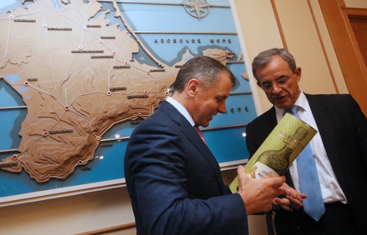 Вслед за французскими депутатами в Крым приедут их коллеги из Италии