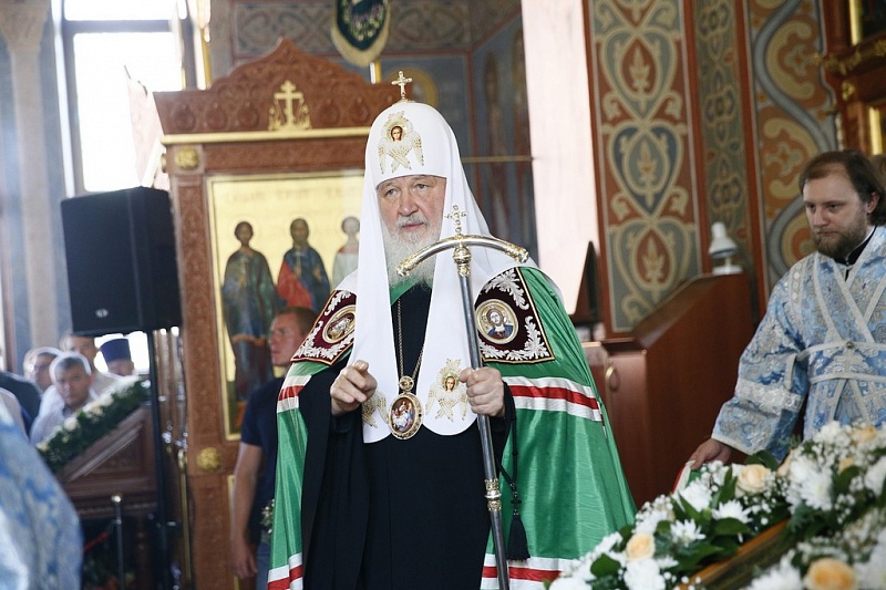 Патриарх Московский и всея Руси Кирилл возглавил Божественную литургию в Новороссийске