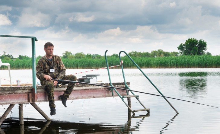 Скоро в России можно будет на удочку ловить рыбу бесплатно